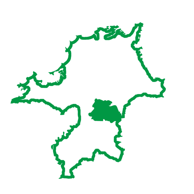 福岡県朝倉市の位置を緑色のカラーで示した、福岡県全体の白地図イラスト